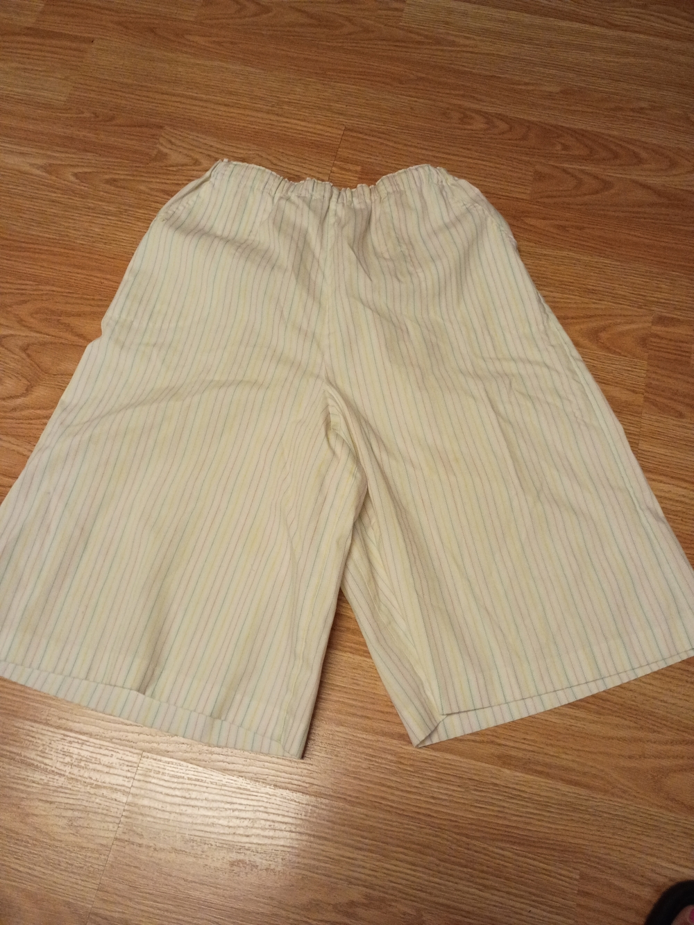 Women’s Pastel Striped Bermudas Shorts - Elastic Waist
